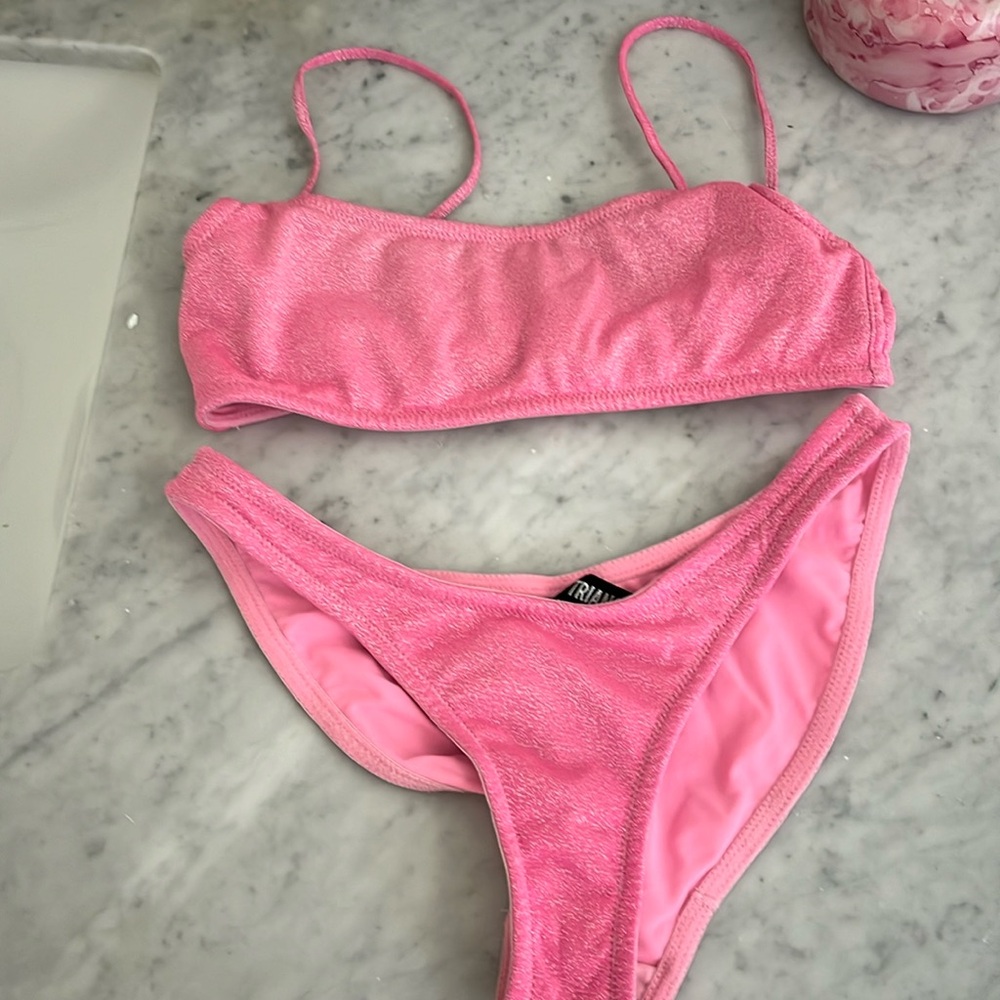 Pink triangl bikini